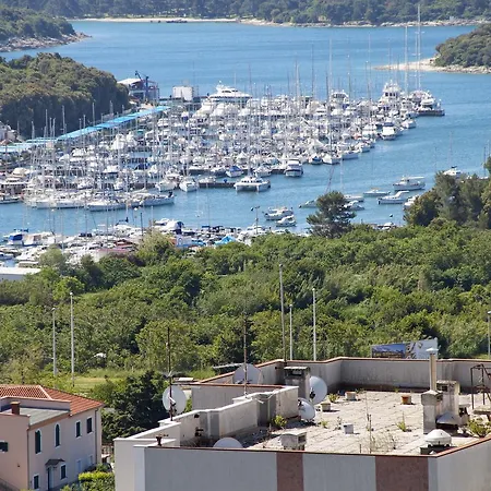 Apartment Pula Pola